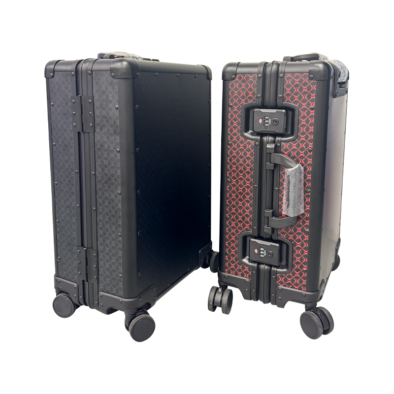 Vali sợi carbon có bánh xe quay Vali sợi carbon có bánh xe quay